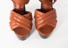 Load image into Gallery viewer, Farlill Heel in Brown
